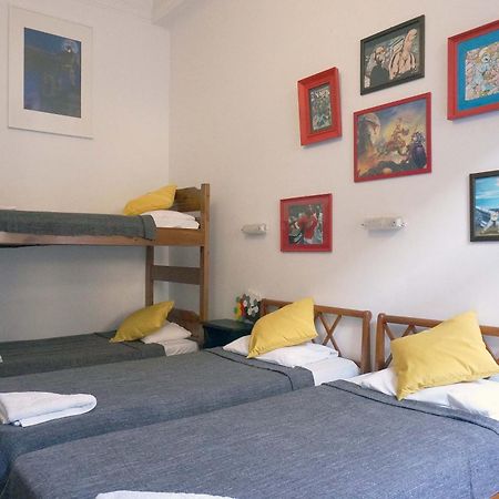 Dioskouros Hostel Афины Экстерьер фото