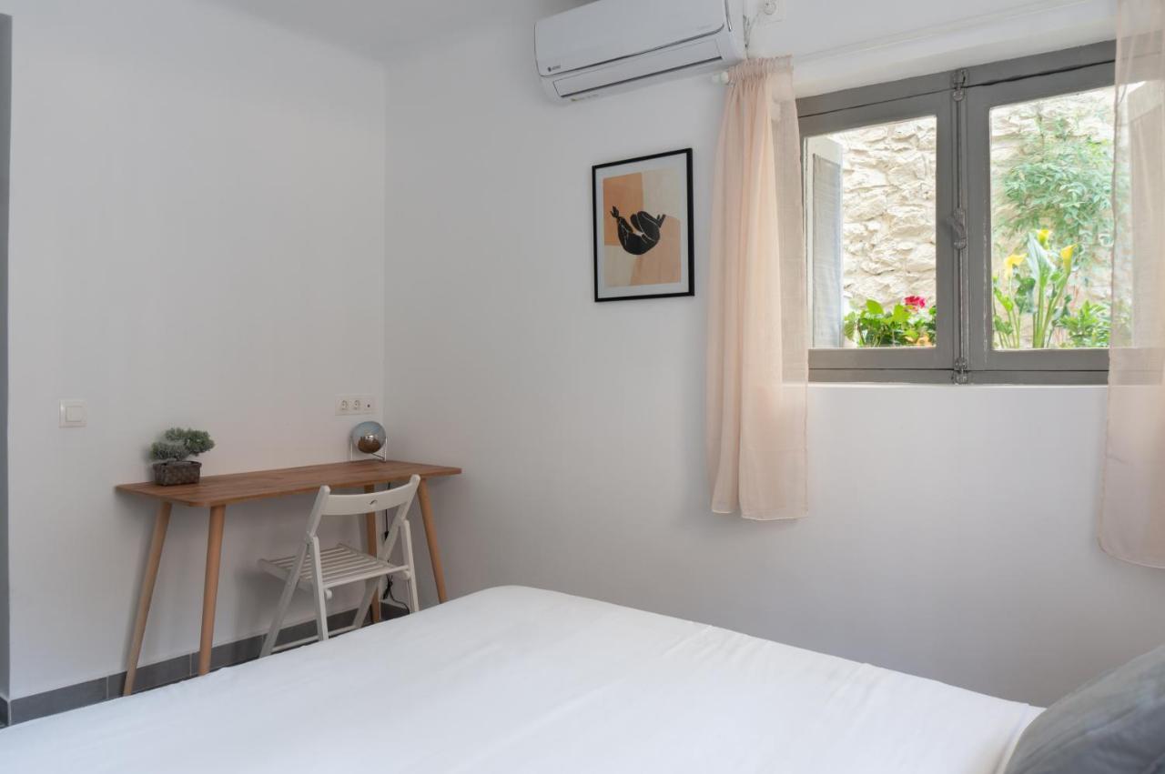 Dioskouros Hostel Афины Экстерьер фото