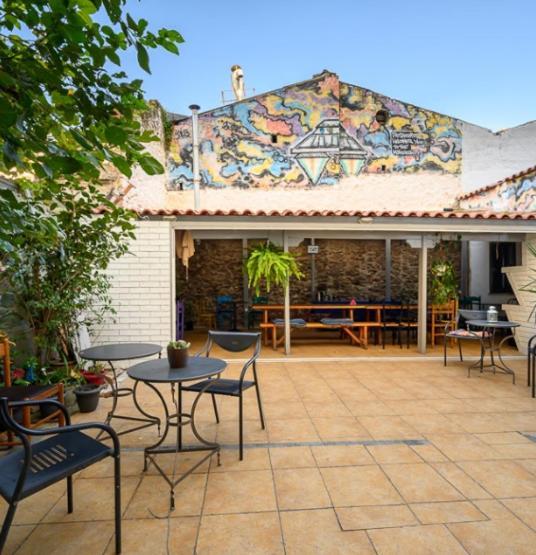 Dioskouros Hostel Афины Экстерьер фото