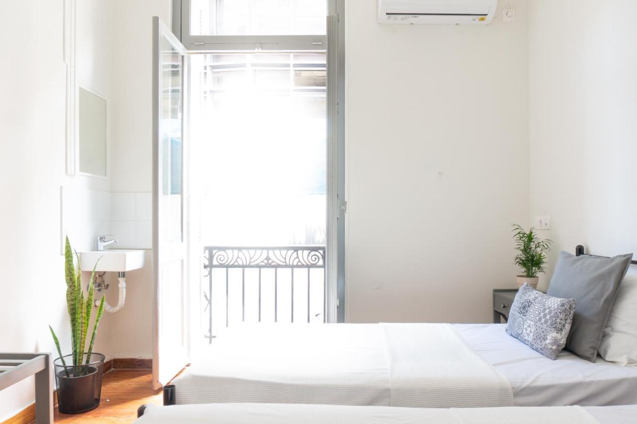 Dioskouros Hostel Афины Экстерьер фото