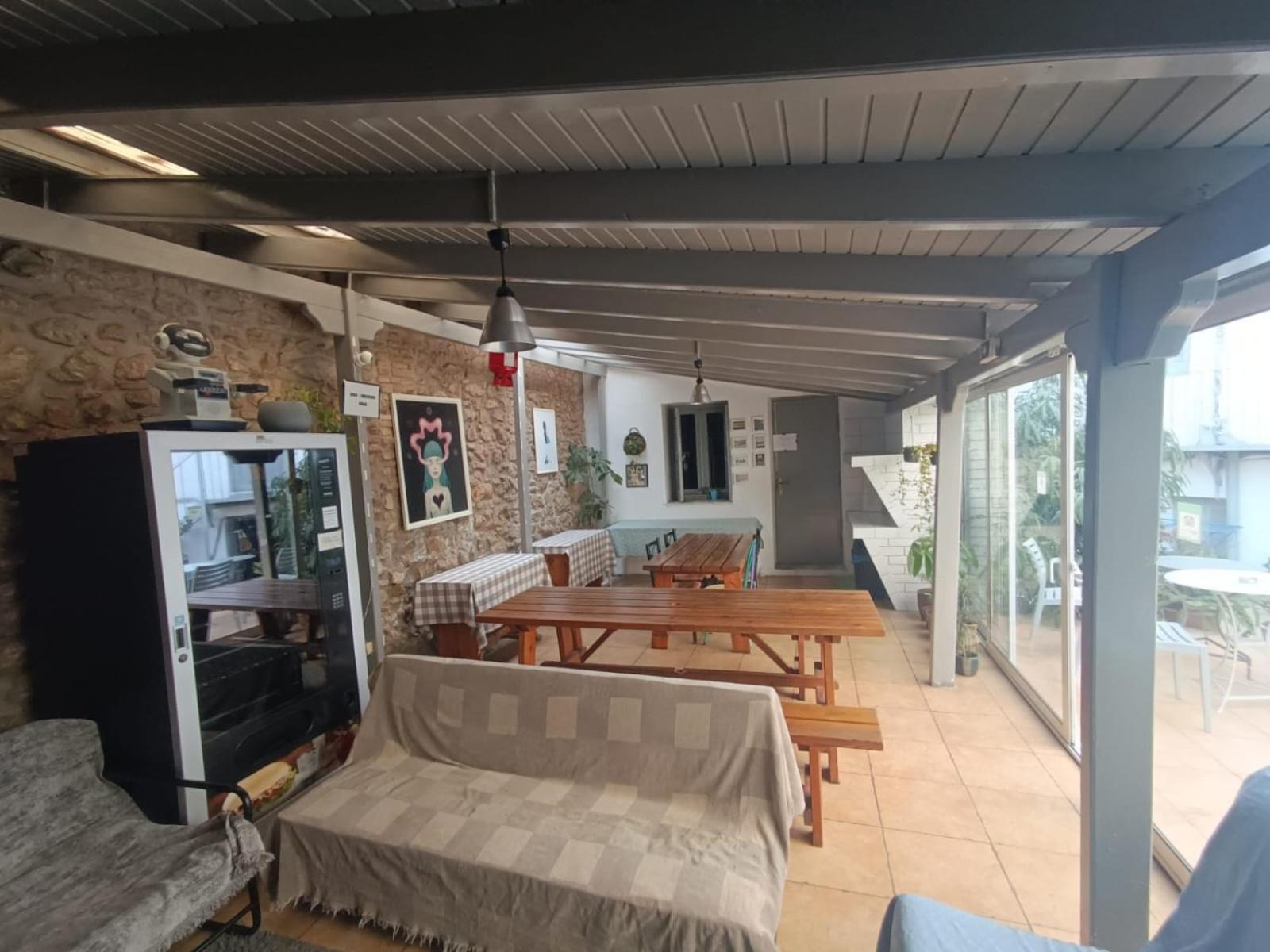 Dioskouros Hostel Афины Экстерьер фото
