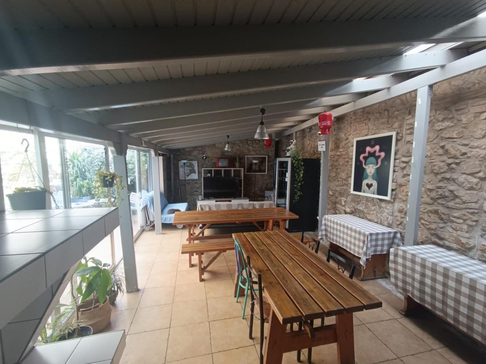 Dioskouros Hostel Афины Экстерьер фото